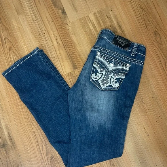 Antique Rivet Women's Dark Blue Boot Cut Jeans - Picture 3 of 5